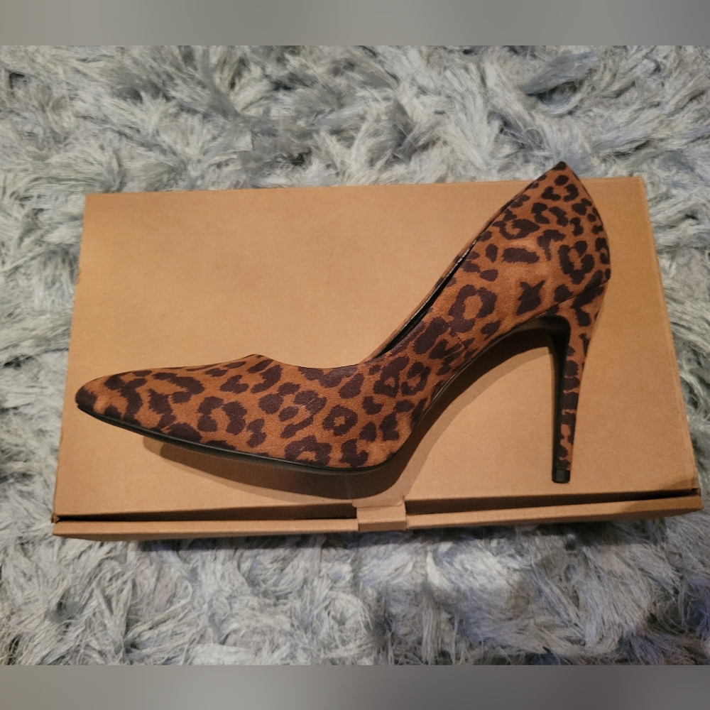 New Look Leopard Print Pump Size 11